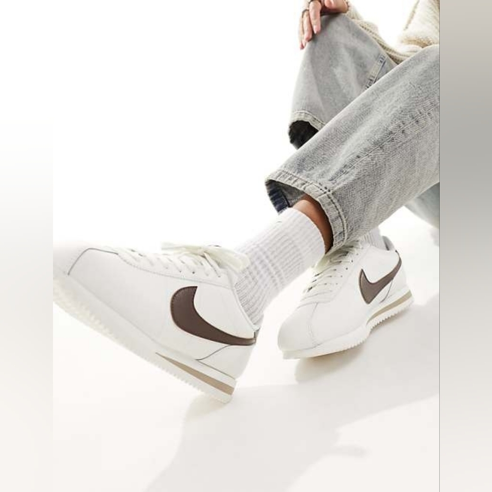 🤎 Nike Cortez Classic Sneakers Women Size 12 Cream Brown Casual